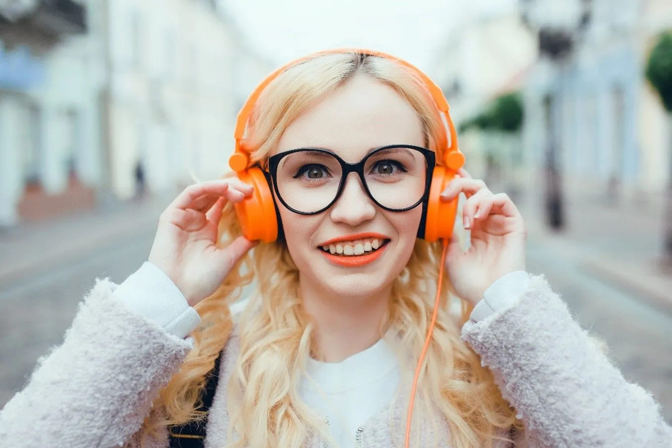 🎧 Protect Your Hearing 🎧